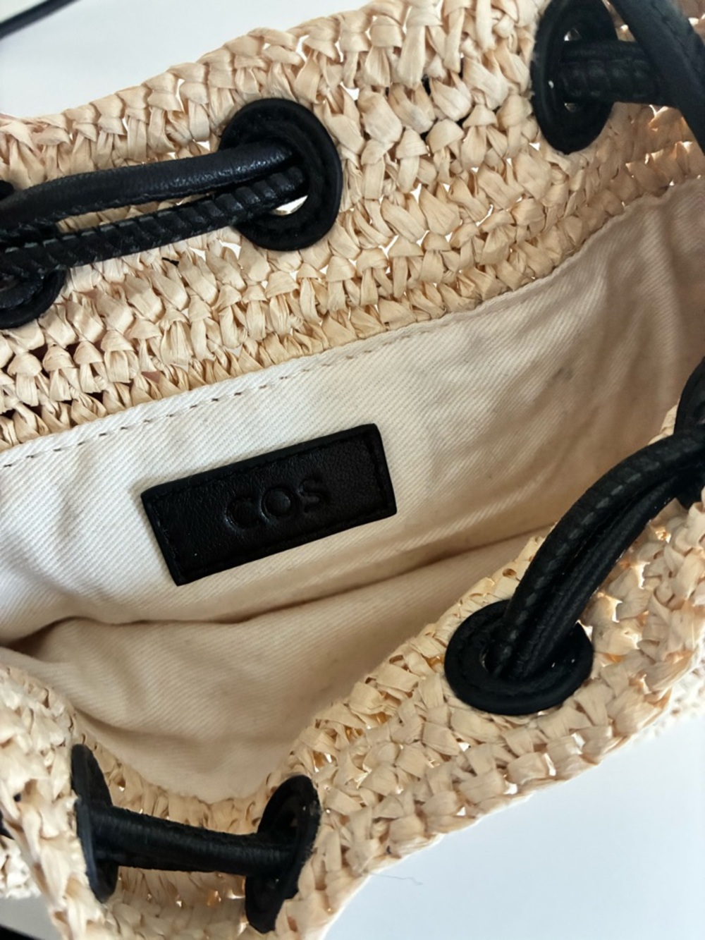 COS Cavatelli Raffia Crossbody/Clutch-like new! - Picture 9 of 10